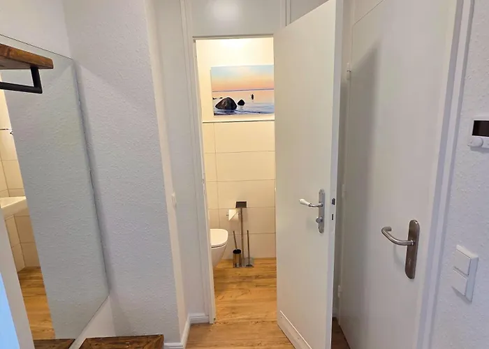 Hohes Ufer Moewennest * Hohwacht